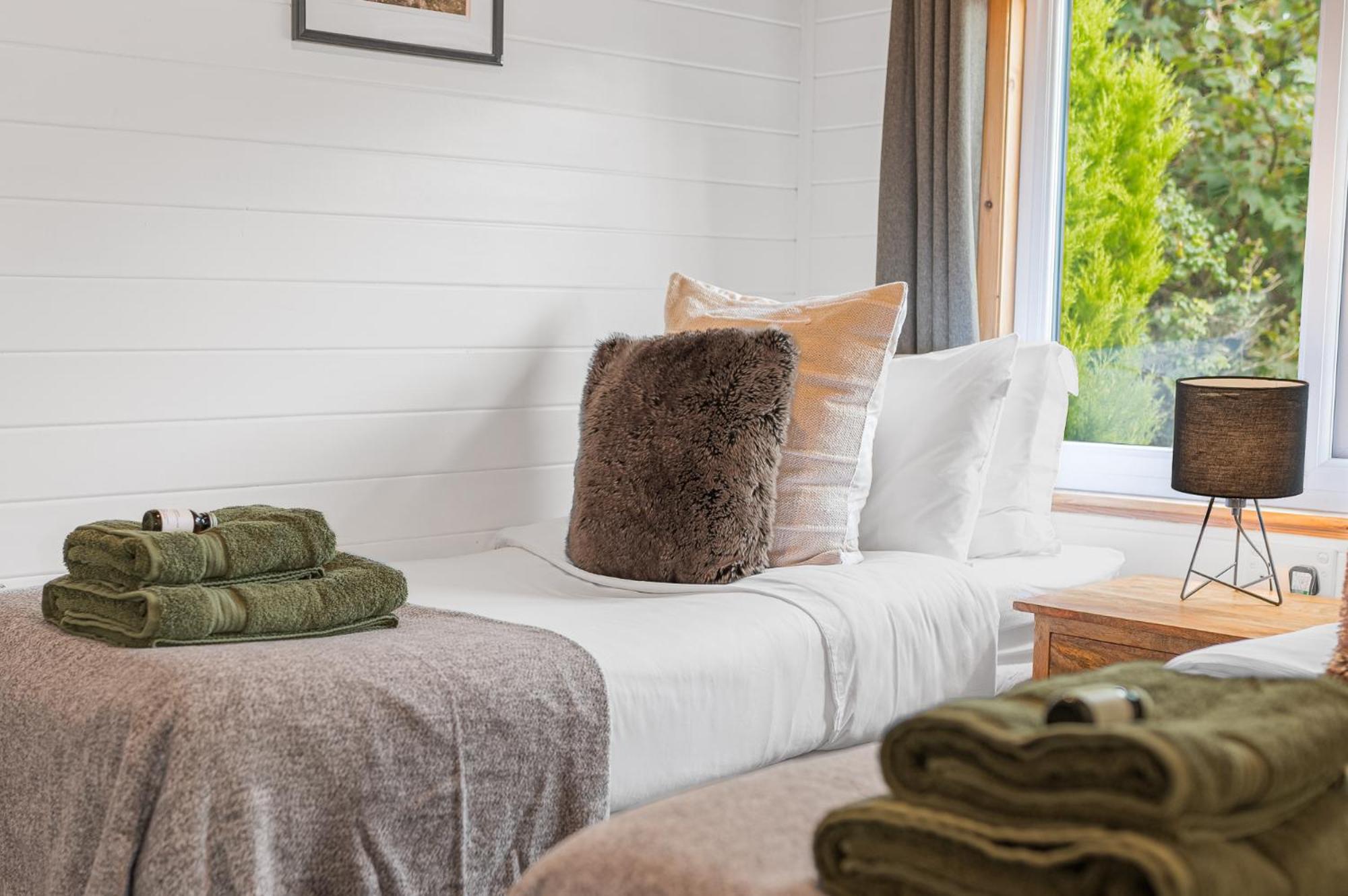 Bowness 45 - 2 Bedroom Lake Windermere Lodge ภายนอก รูปภาพ